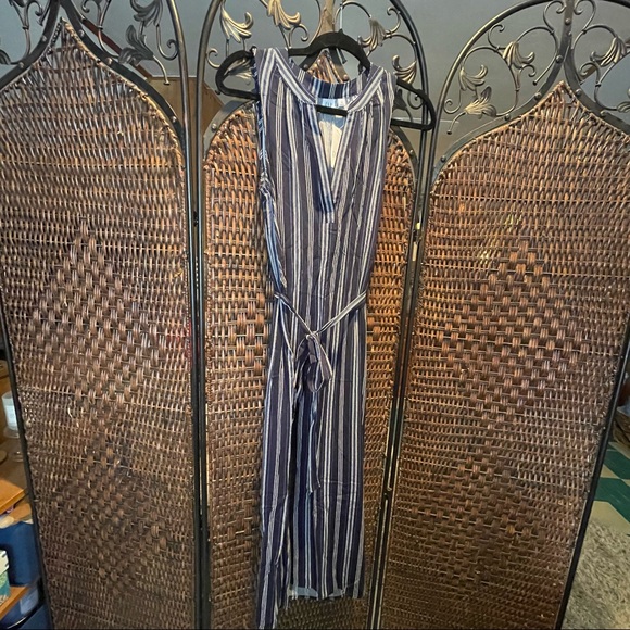GAP Dresses & Skirts - Gap zen navy striped maxi dress